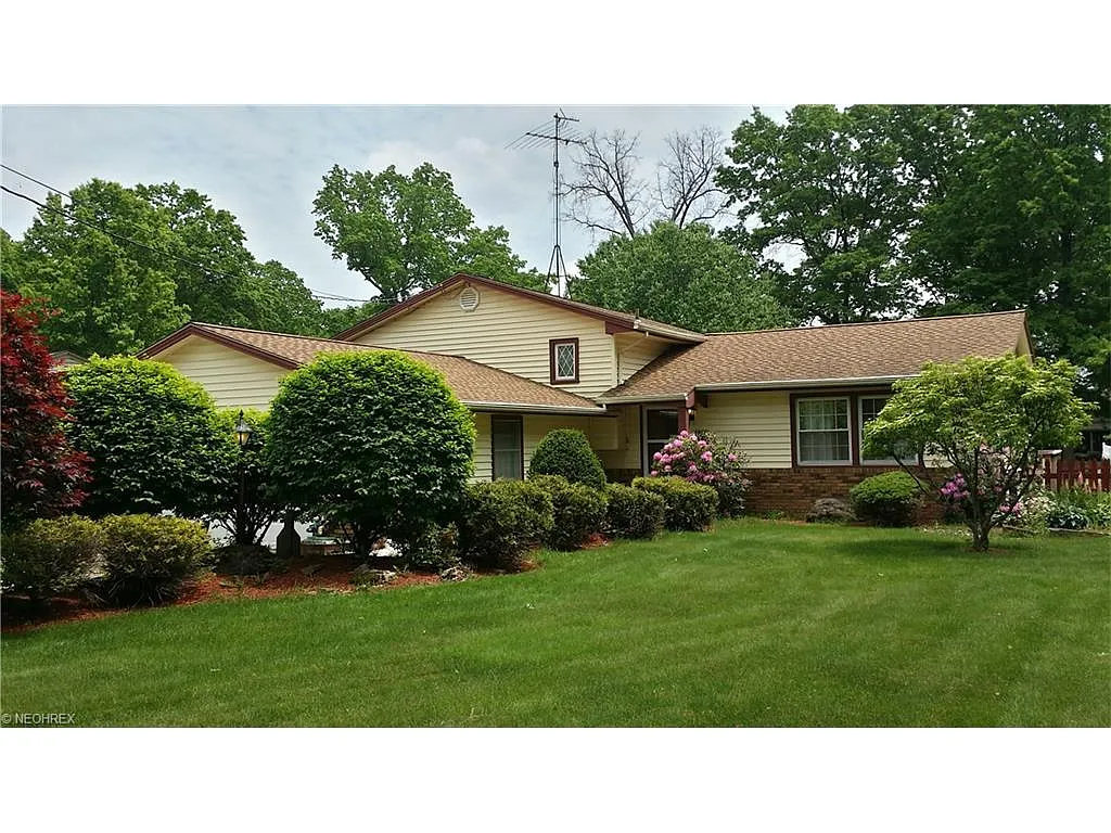1831 Celeste Cir photo 1