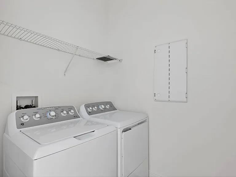 11344 SW Pietra Way — Photo 35