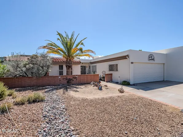 723 S Los Zafiros, Green Valley, AZ 85614