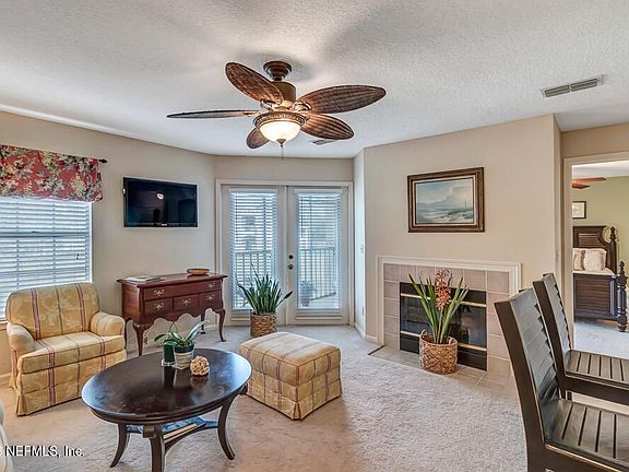 3rd image of 300 Sandiron Cir Unit 324