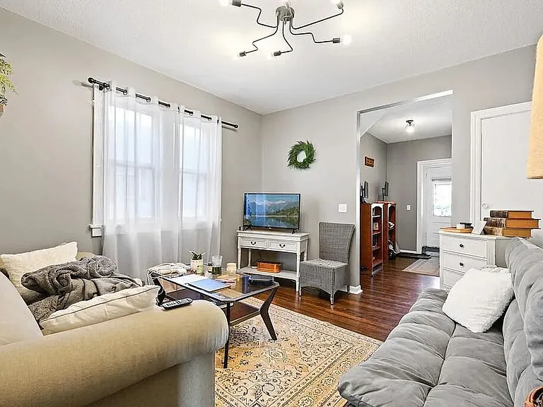 2906 Tyler St NE — Photo 10