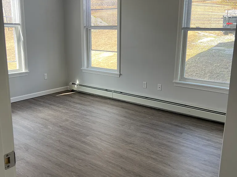 1 Pleasant St #2 — Photo 3