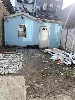 Rented by Hudson Exclusive Inc | media 54