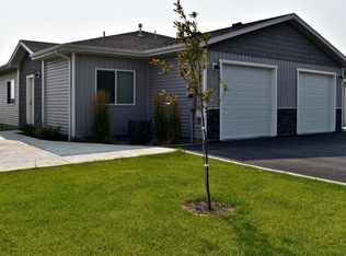 685 N Park Ave #B, Shelley, ID 83274