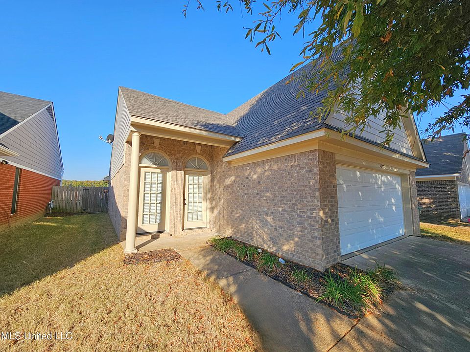 1st image of 5623 Lexy Ln