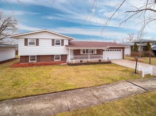 2830 191st St, Lansing, IL 60438