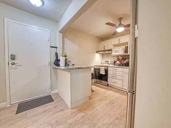 3rd image of 561 Armstrong Rd #115