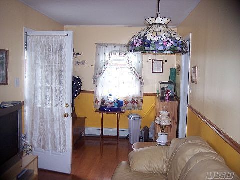5th image of 5 Hemlock Ln