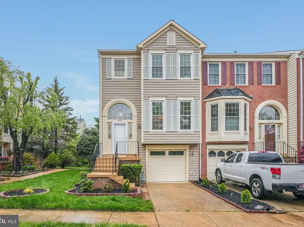 7017 Chesley Search Way, Alexandria, VA 22315