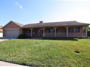 4102 Cotton Wood Dr, Columbia, MO 65202