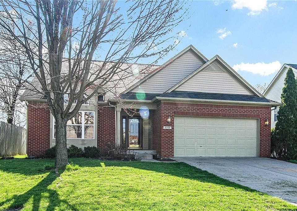 1st image of 6209 Twyckenham Dr