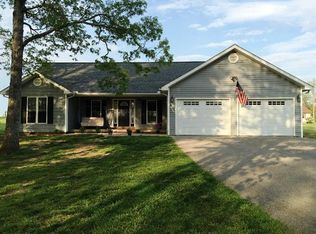 615 Ramey Ridge Rd, Morehead, KY 40351
