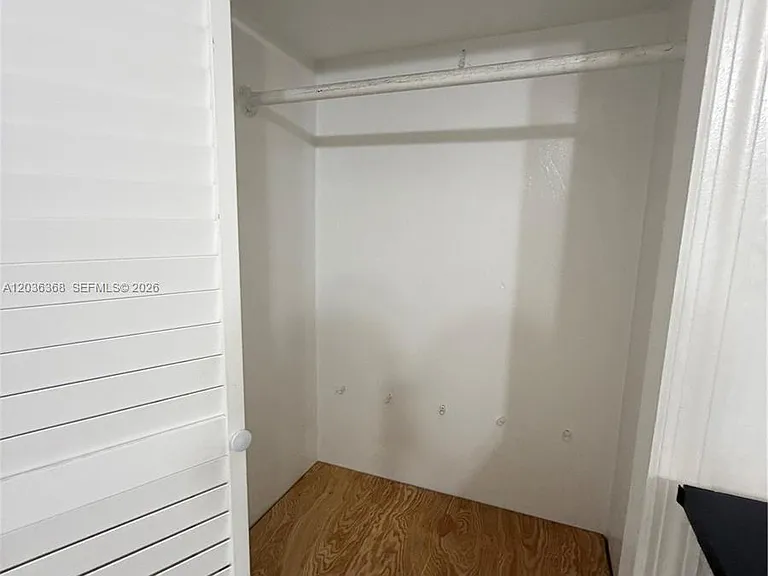 1061 NE 137th St #1 — Photo 4