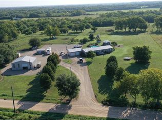 1013 2400th St, La Harpe, KS 66751