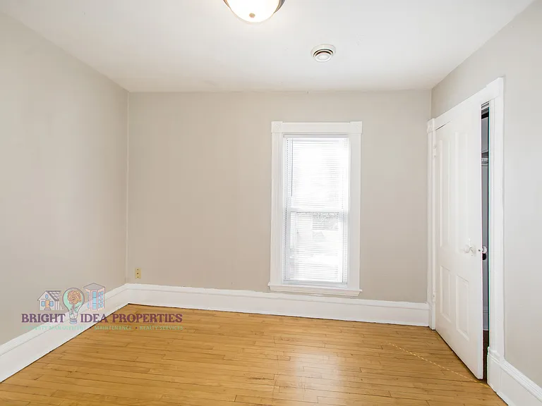 3322 Clinton Ave #2 — Photo 11