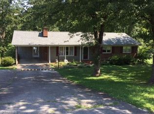 235 Edwards Center St, Elkin, NC 28621