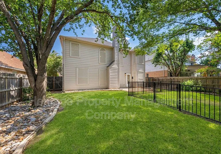 3102 Sable Xing — Photo 42
