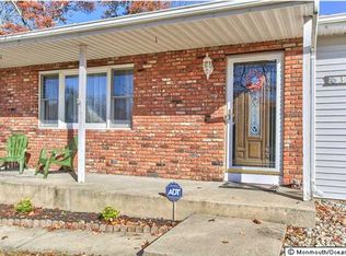 34 Titanic Rd, Forked River, NJ 08731