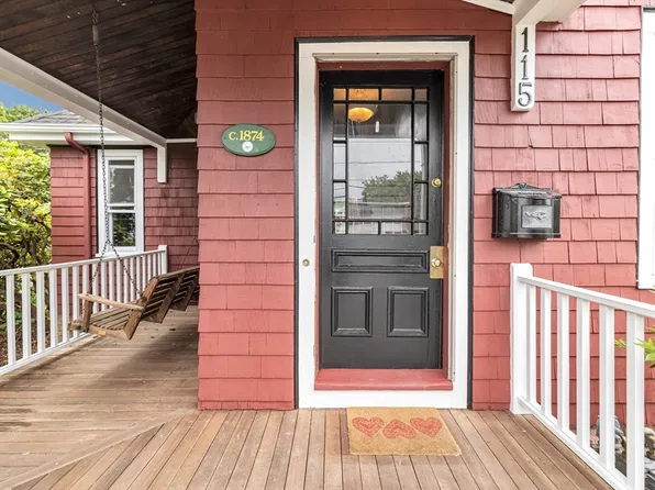 115 Whiting Ave, Dedham, MA 02026