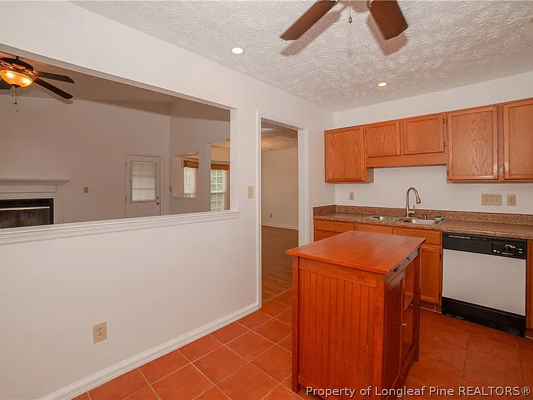 6440 Brookshire St — Photo 23