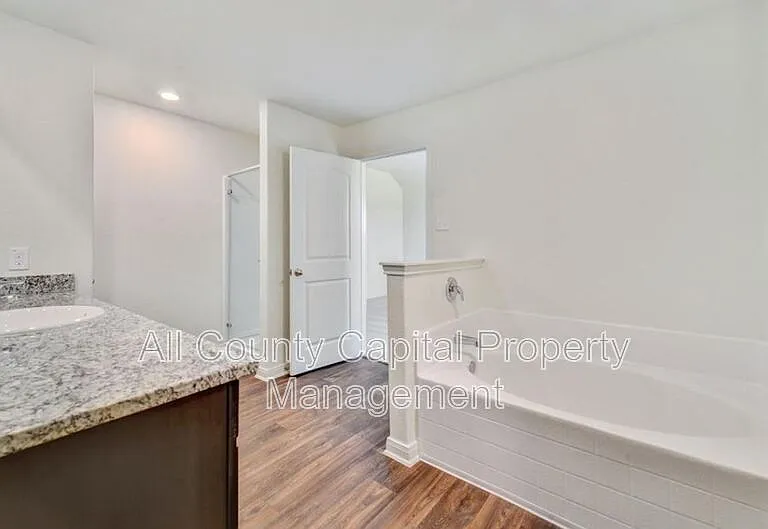 18640 Quiet Range Dr #18640 — Photo 7