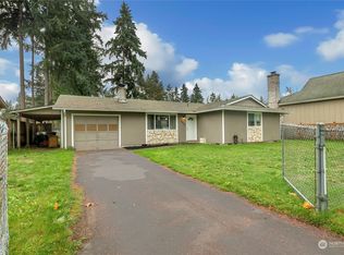 8823 Quinault Loop NE, Olympia, WA