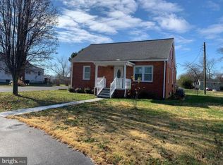 12012 N Dickinson Dr, Fredericksburg, VA 22407
