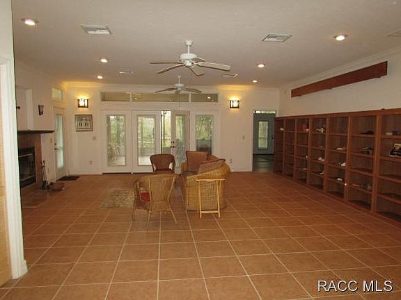 3rd image of 673 W Lightwood St
