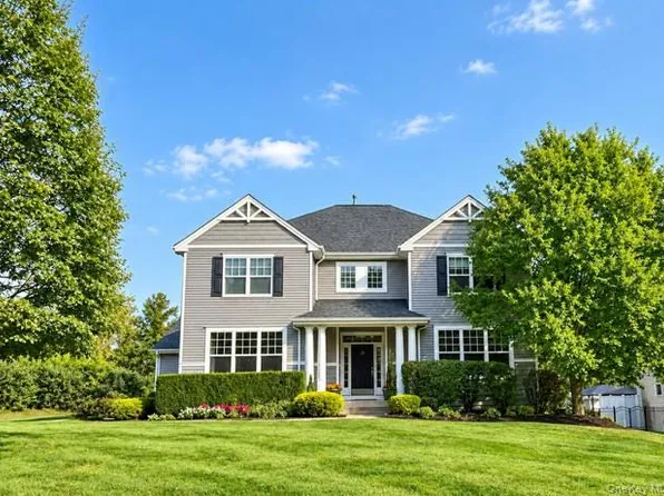 236 Buttonwood Way, Hopewell Junction, NY 12533