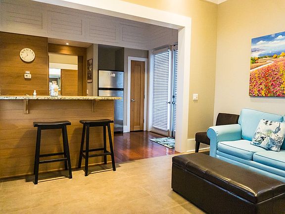 4th image of 108 Haven Ct #108