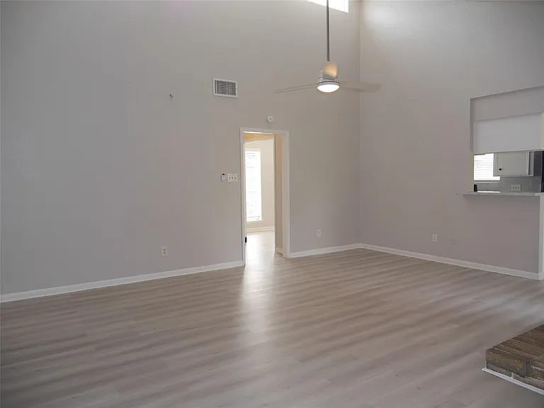 7410 Canasta Ln — Photo 15