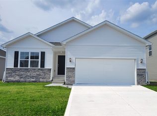 2509 Chan Dr, Adel, IA 50003