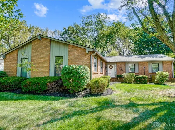 7430 Kennesaw Dr, West Chester, OH 45069