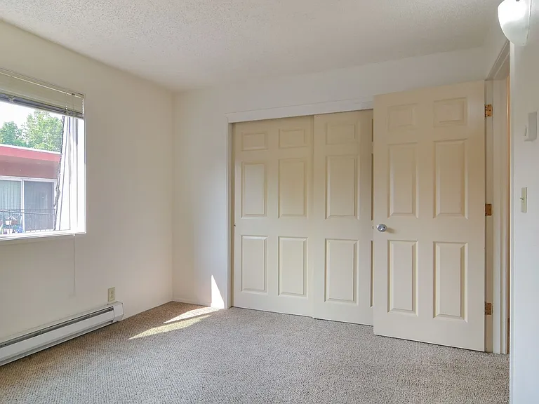 1437 High St — Photo 31