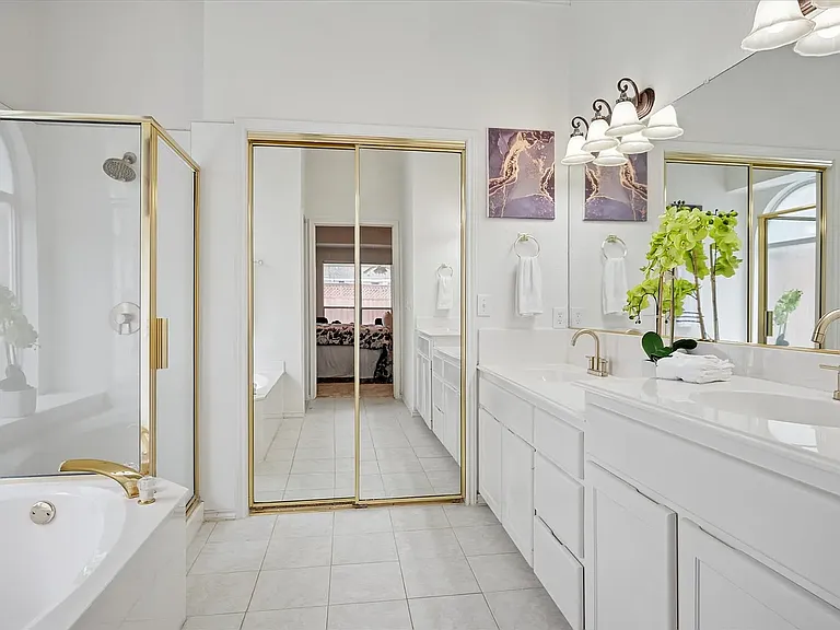 6629 Wickliff Trl — Photo 14