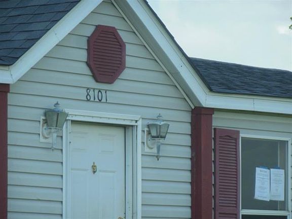 2nd image of 8101 Gray Mist Ct