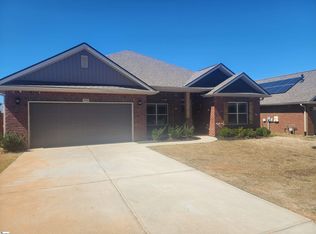 1045 Spruce Grove Rd, Duncan, SC 29334