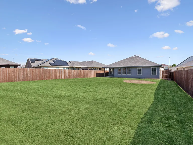 3537 Tahiti Ln — Photo 24
