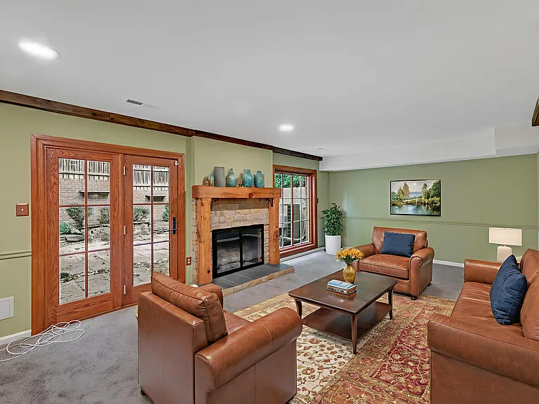 1427 McLean Mews Ct — Photo 12