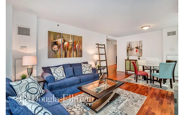 Rented by Douglas Elliman | media 19