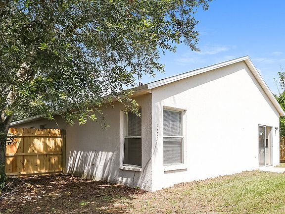 3rd image of 9837 Morris Glen Way