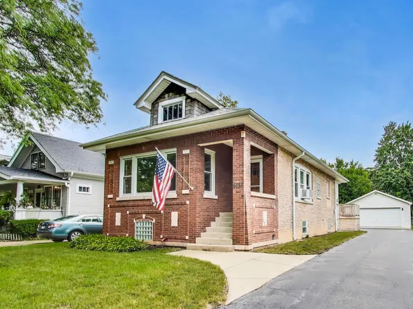 5653 N Newcastle Ave, Chicago, IL 60631