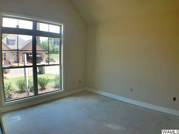2nd image of 3305 Magazine St