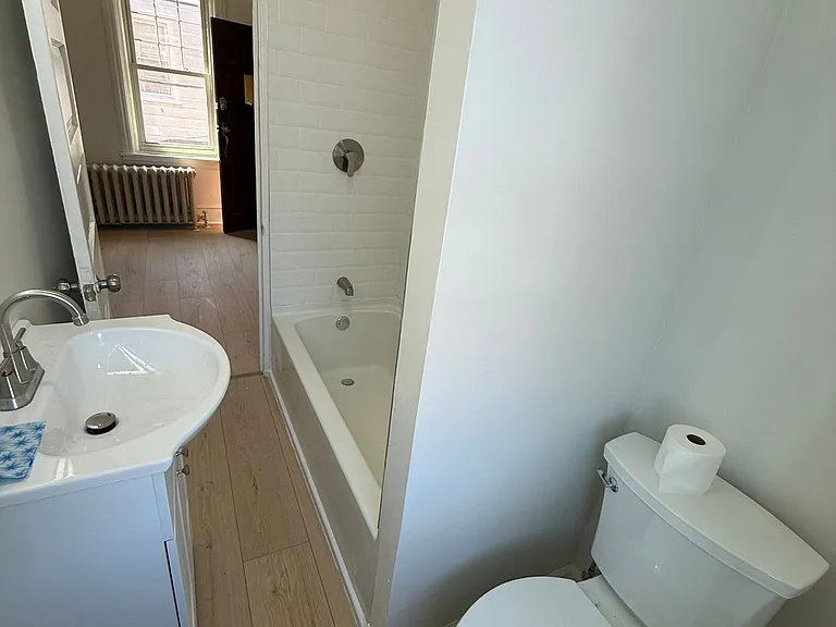 2607 Edgmont Ave — Photo 7