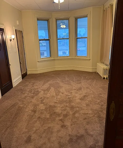 2715 Penn Ave #1W — Photo 4