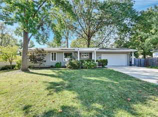 9710 Kessler St, Overland Park, KS 66212