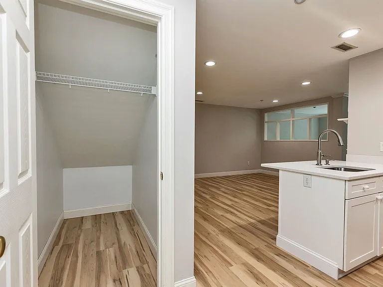 3-224 Maple Ridge Dr #226 — Photo 12