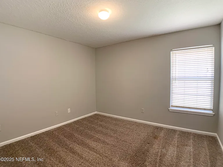 1213 Harbour Town Dr — Photo 30