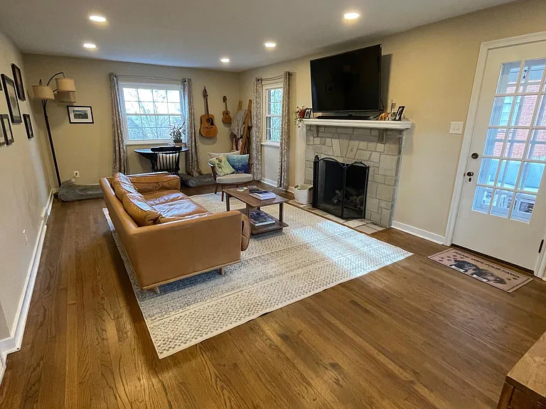 1070 Old Gate Rd — Photo 9