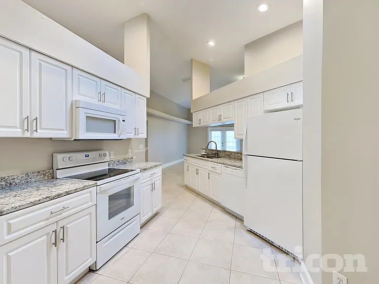 1900 Kettler Dr — Photo 4